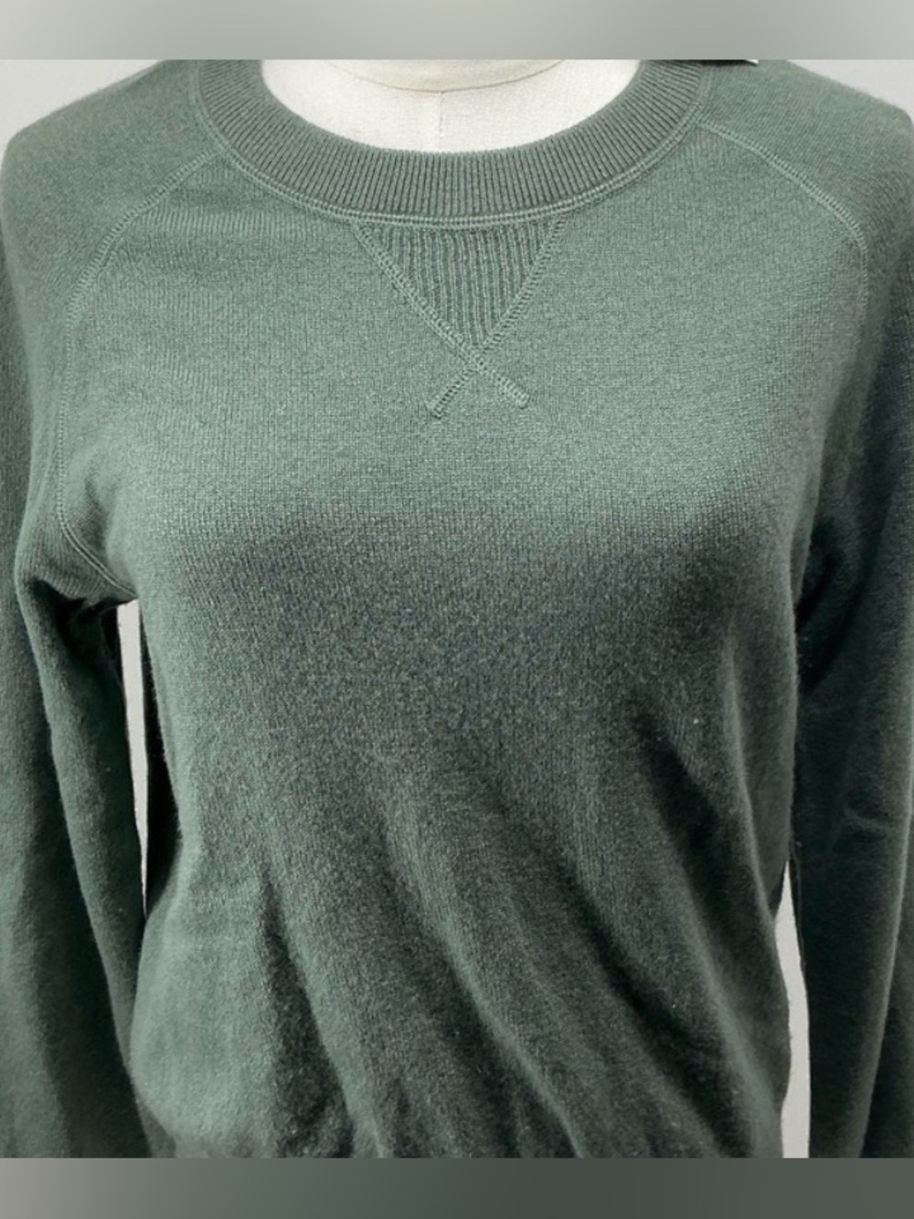 Quince Mongolian Shrunken Cashmere Sweatshirt - Sage Green